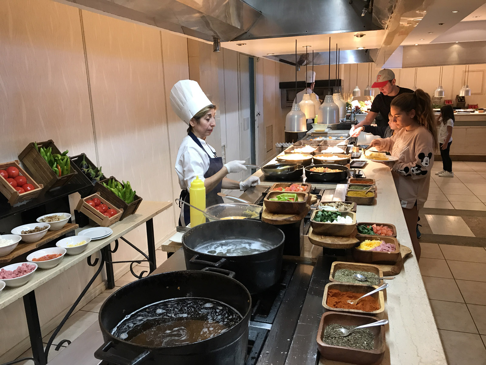 %D0%B3%D1%80%D0%B5%D1%86%D0%B8%D1%8F dine around что значит в отеле